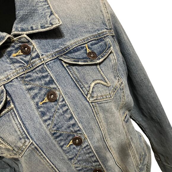 90s Vintage Denim Jacket l Vanity Jeans l L l Florals in cuff and collar - Picture 5 of 13